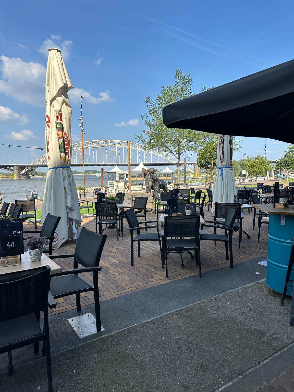 Bekijk foto 3 van Waalkade 60