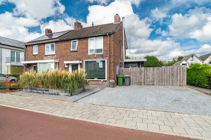 Photo 4 of Woolderesweg 88