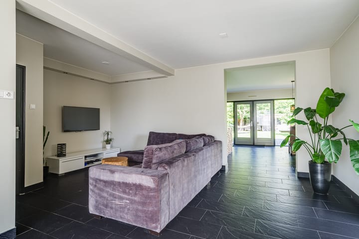 Photo 13 of Woolderesweg 88