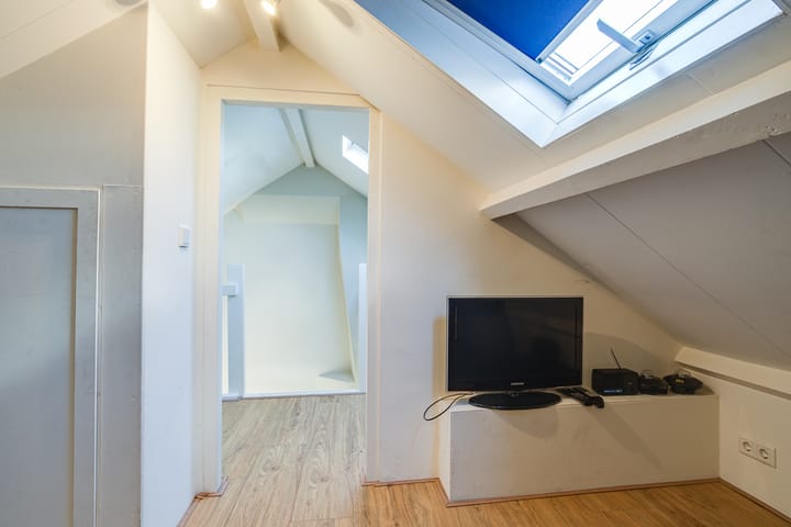 Photo 33 of Woolderesweg 88