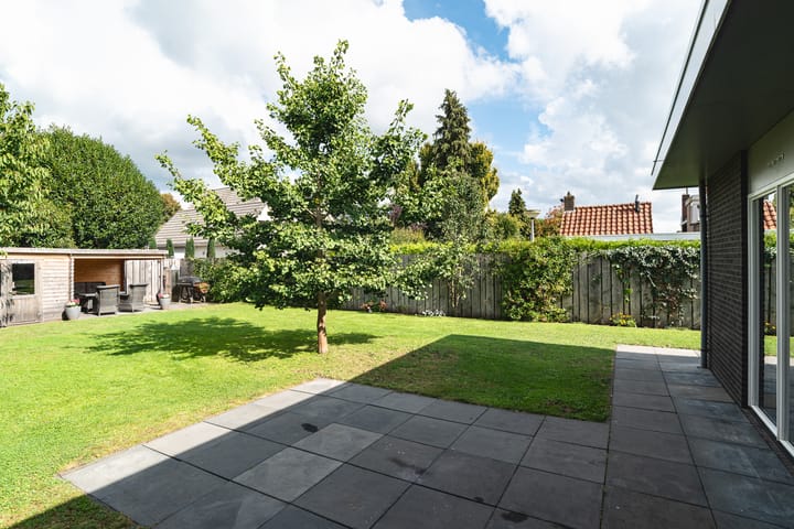 Photo 40 of Woolderesweg 88