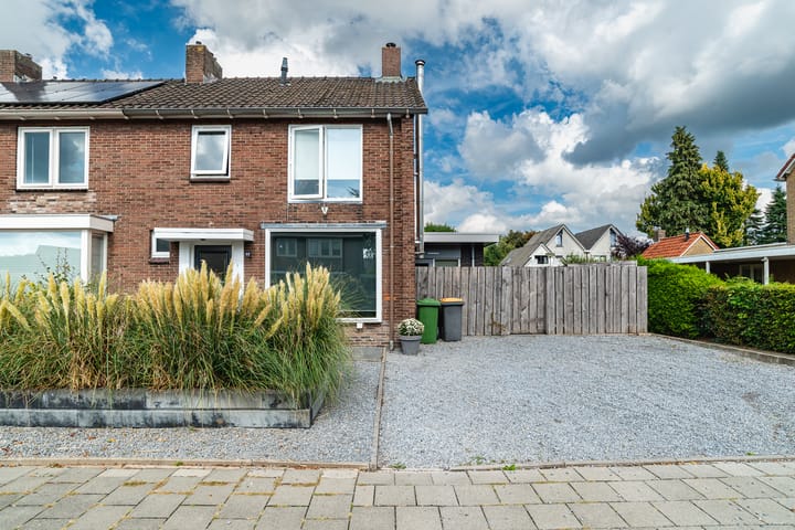 Photo 45 of Woolderesweg 88