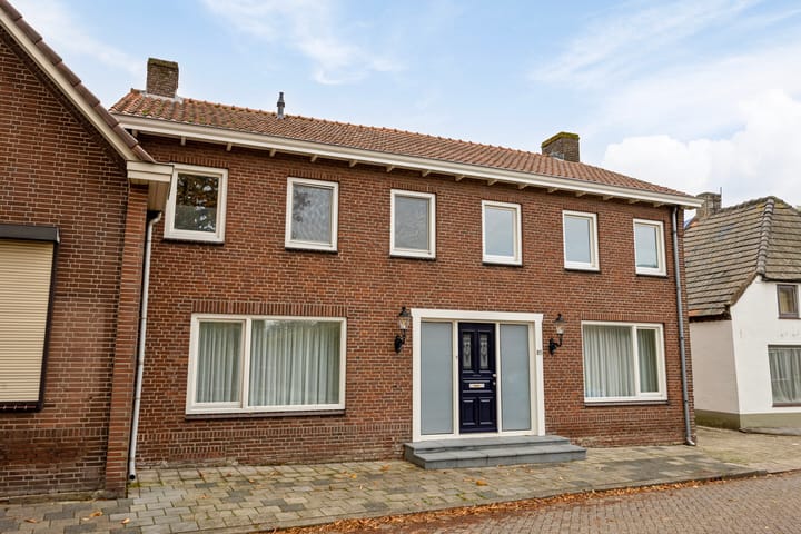 Photo 4 of Voorstraat 85