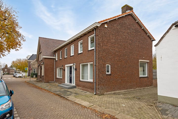Photo 5 of Voorstraat 85