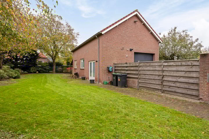 Photo 7 of Voorstraat 85