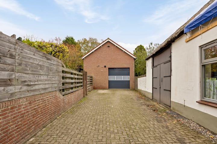 Photo 45 of Voorstraat 85