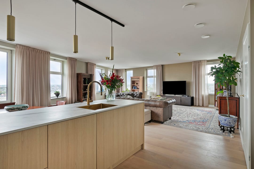 Foto 26 van Emmasingel 31-129