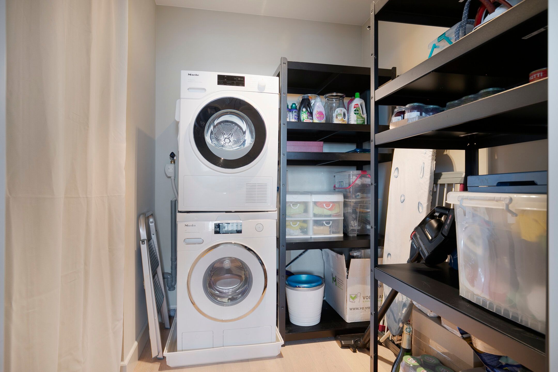 Foto 30 van Emmasingel 31-129