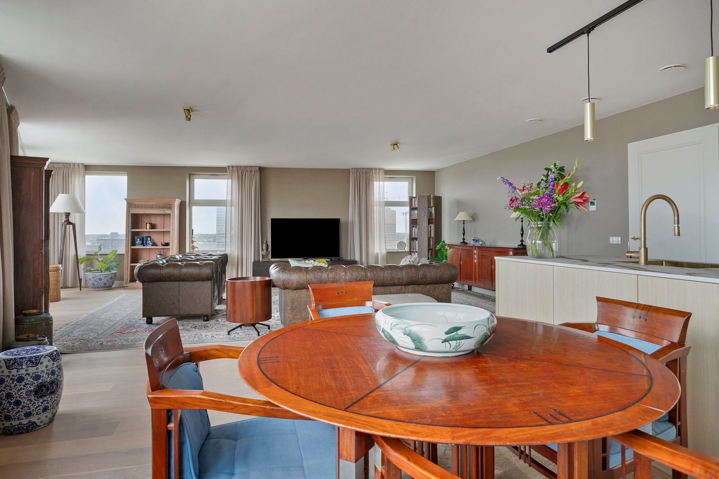 Foto 19 van Emmasingel 31-129