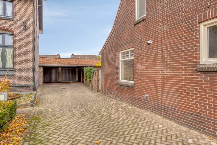 Photo 33 of Nusseleinstraat 7