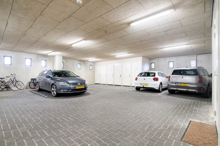 Photo 32 of Kuinrestraat 9