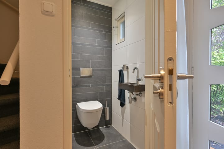 Foto 9 van Badhuisweg 11