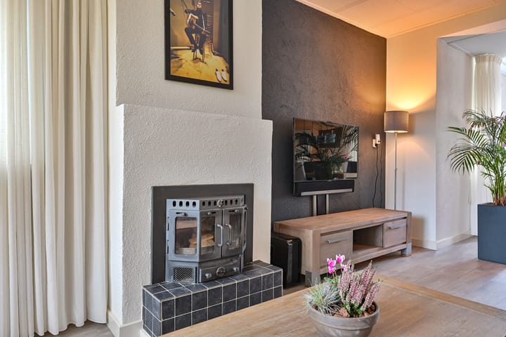 Foto 13 van Badhuisweg 11