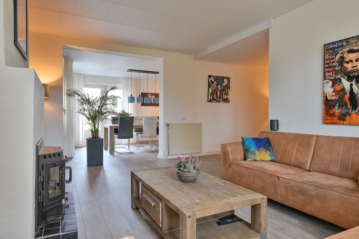 Foto 15 van Badhuisweg 11