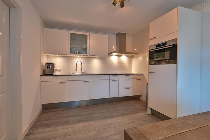 Foto 19 van Badhuisweg 11