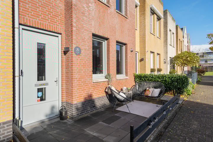 Foto 30 van Biatlon 25