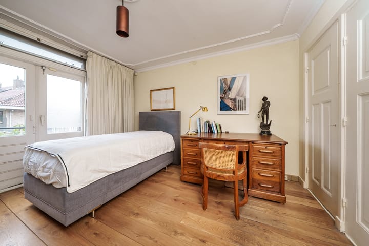 Foto 24 van Burgemeester de Bruïnelaan 103