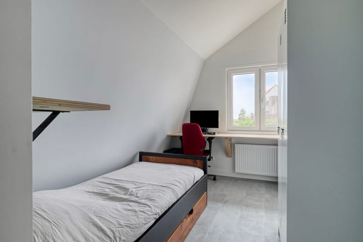 Foto 25 van Burgemeester Dregmansstraat 12