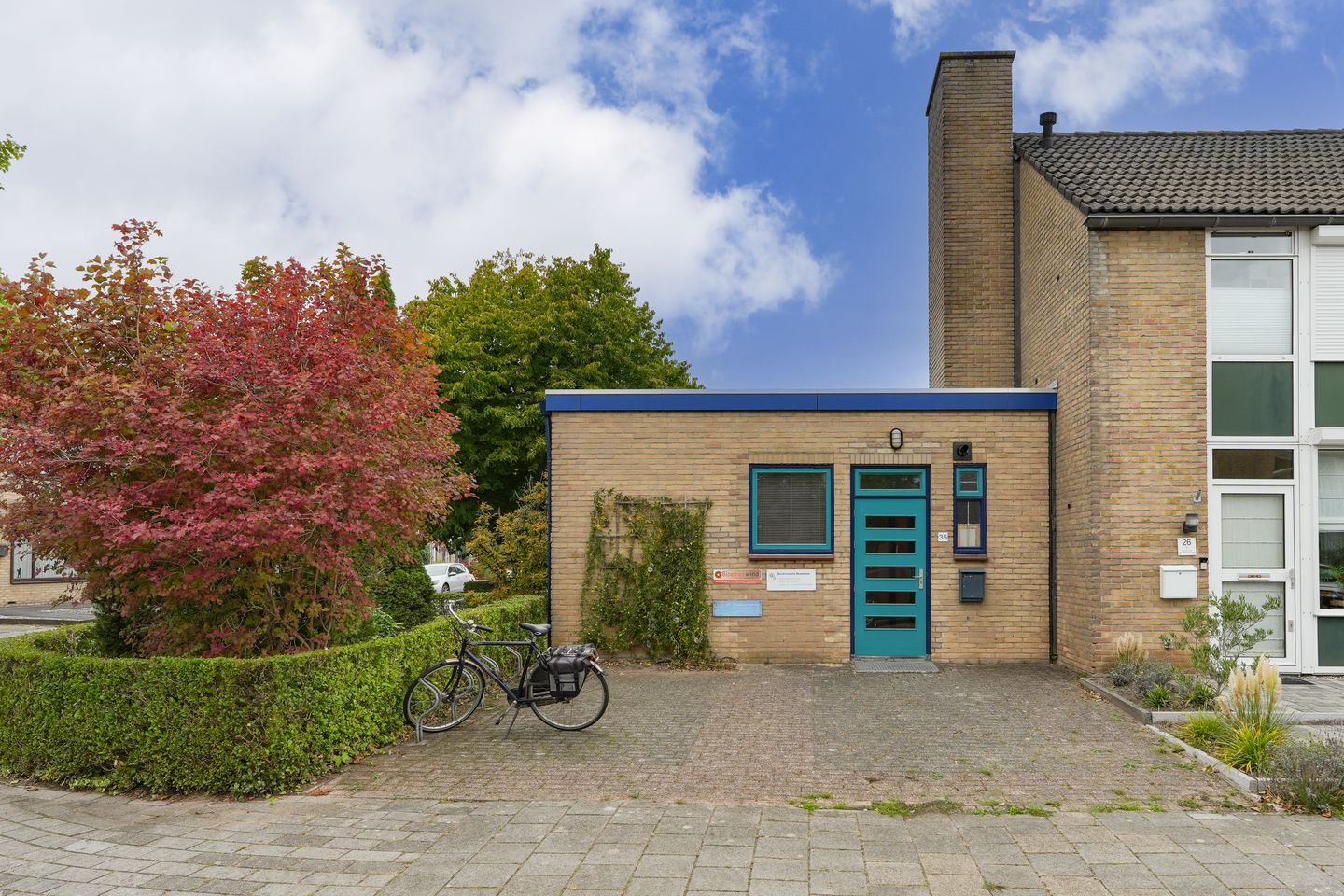 View photo 2 of Burgemeester Verstraatenlaan 35