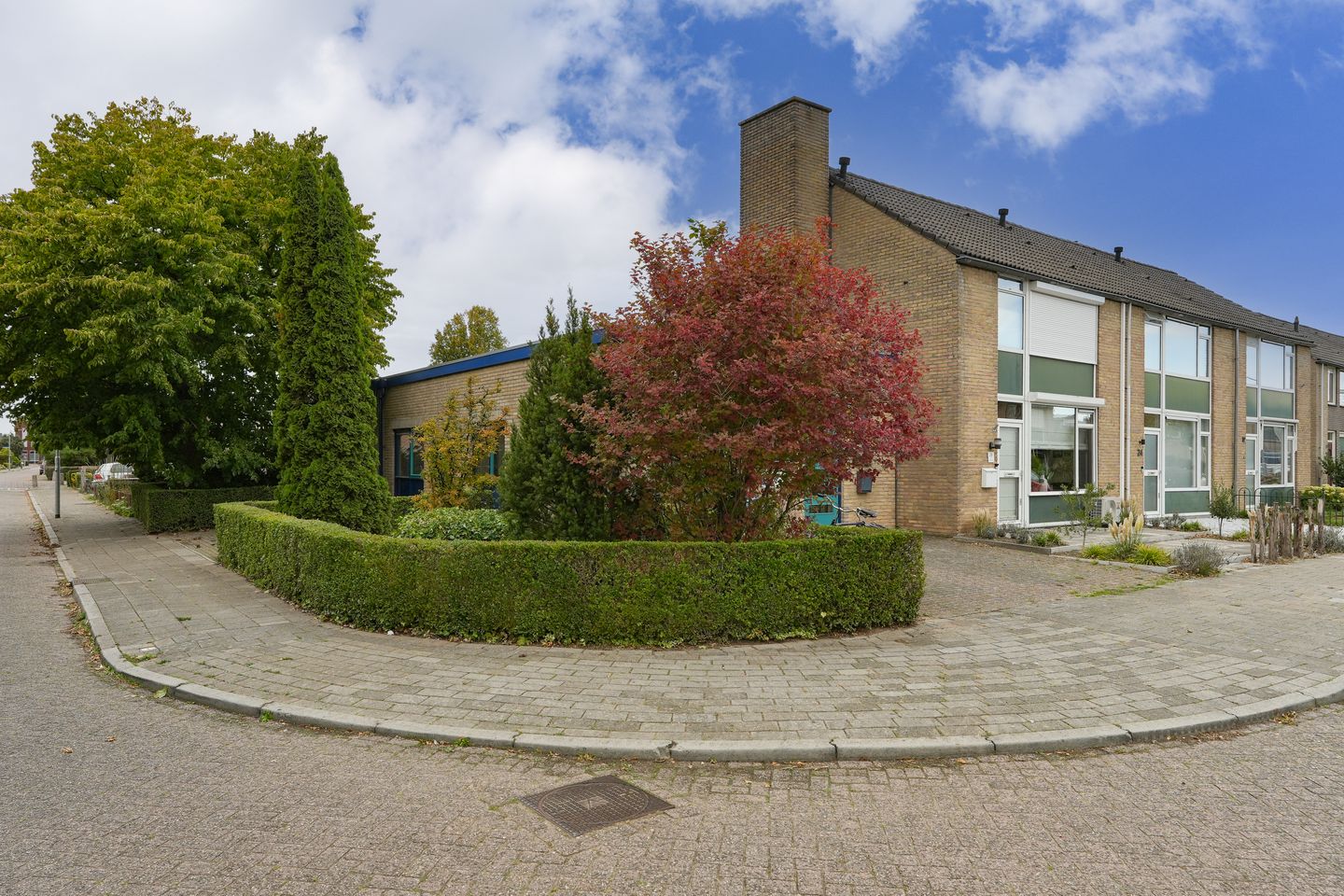 View photo 3 of Burgemeester Verstraatenlaan 35