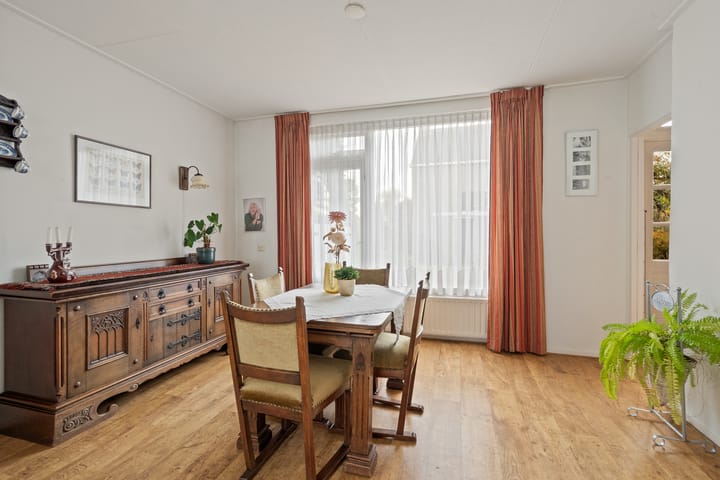 Photo 13 of Johan Willem Frisolaan 1