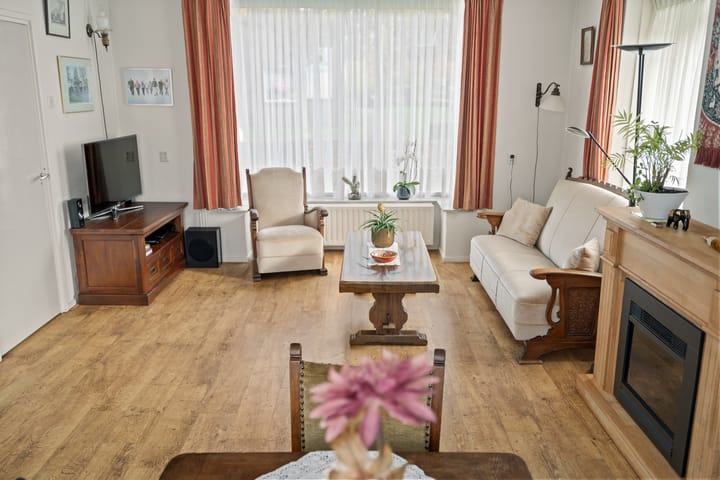 Photo 18 of Johan Willem Frisolaan 1