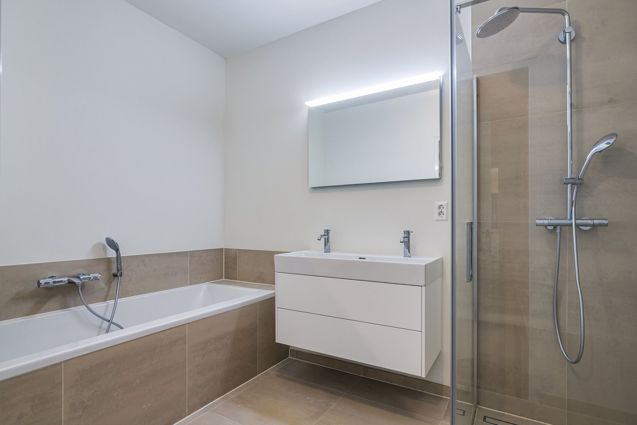 Photo 21 of Wisseloordlaan 97