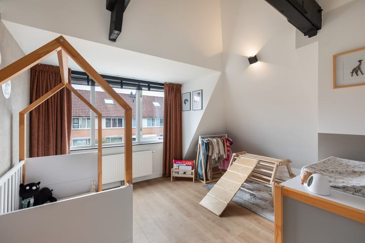 Foto 5 van Julianastraat 50