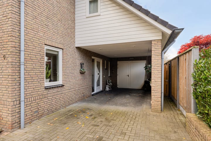 Photo 2 of Blokfluitlaan 4