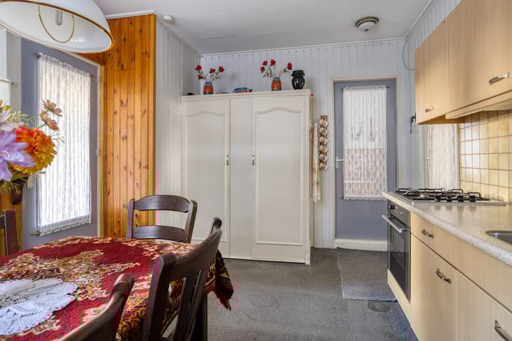 Photo 18 of Ommelanderwijk 79