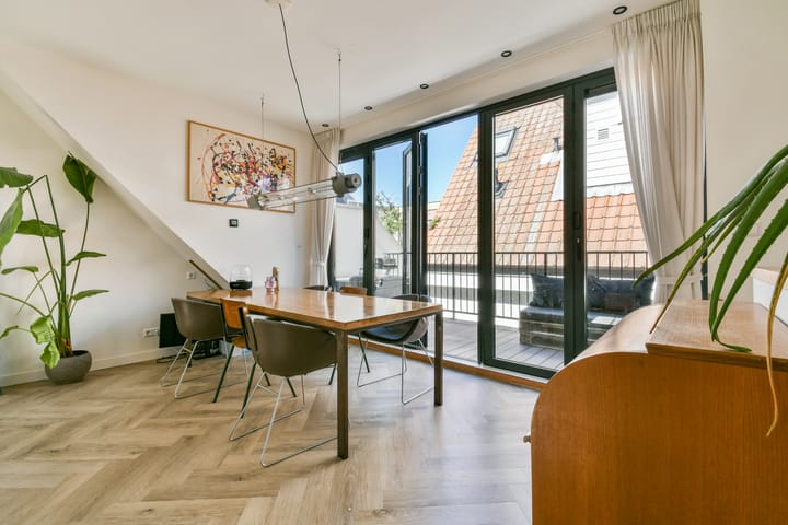 Foto 15 van Swaluëstraat 45