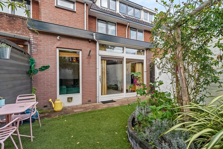 Photo 39 of Egelstraat 22