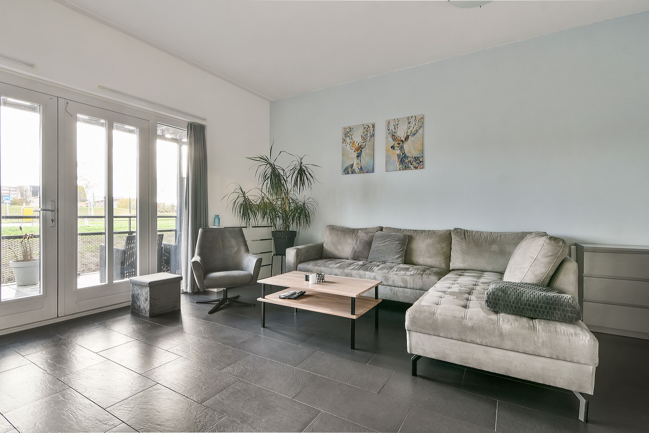 Foto 12 van Foxtrot 2