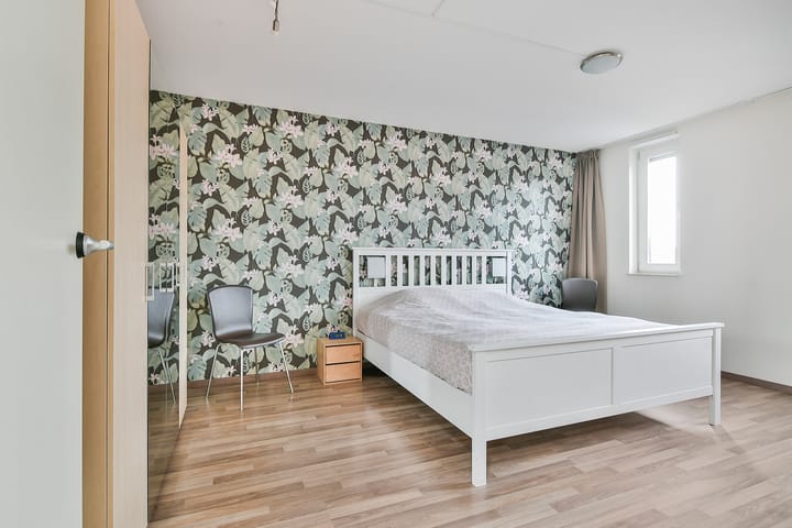 Photo 27 of Foxtrot 2