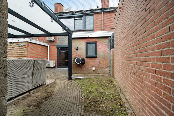 Photo 32 of Sint Gerardusstraat 33