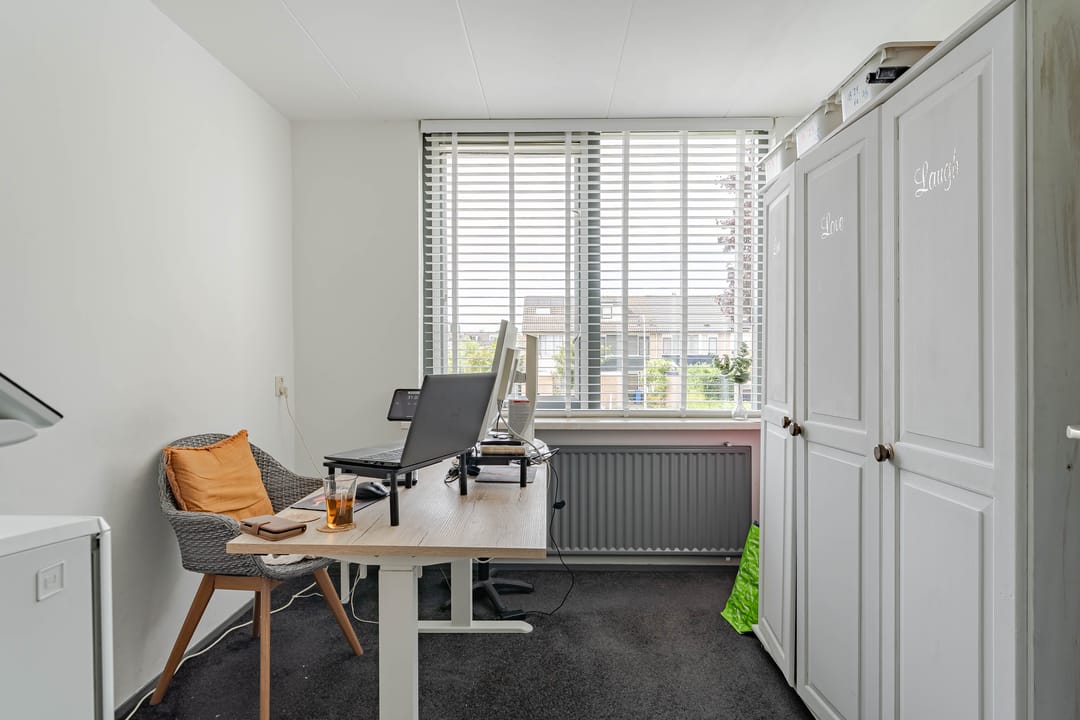 Foto 11 van Weegbree 16