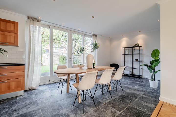 Foto 13 van Keucheniuslaan 1