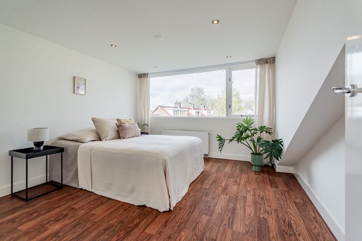 Foto 37 van Keucheniuslaan 1