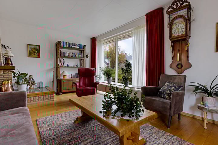 Photo 14 of Molefinne 53