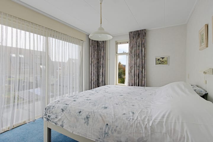 Photo 23 of Molefinne 53