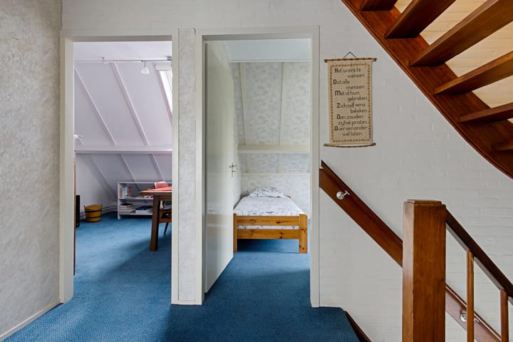 Photo 24 of Molefinne 53