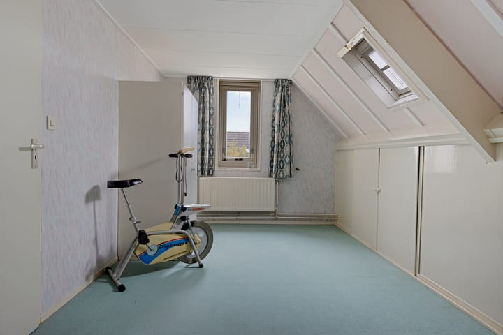 Photo 32 of Molefinne 53