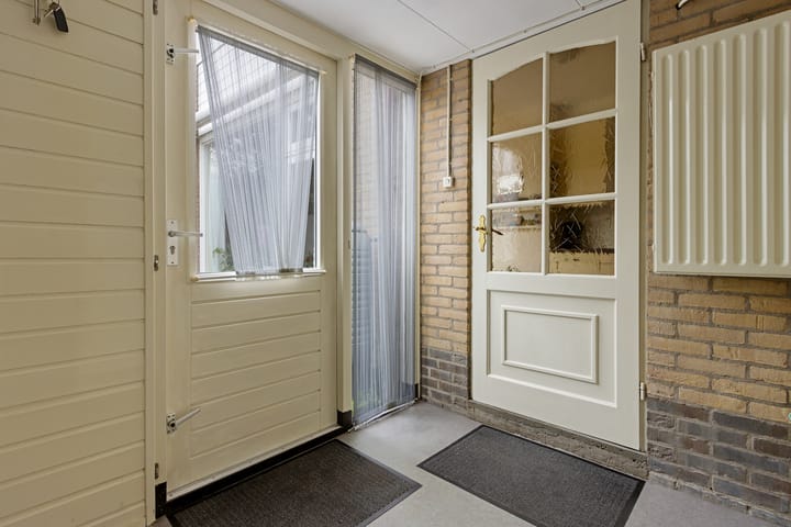 Photo 16 of Molefinne 53