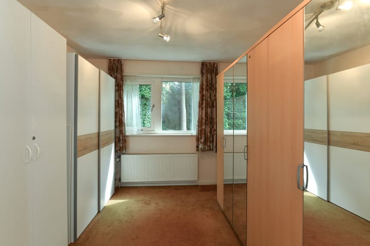 Foto 20 van Debussystraat 20