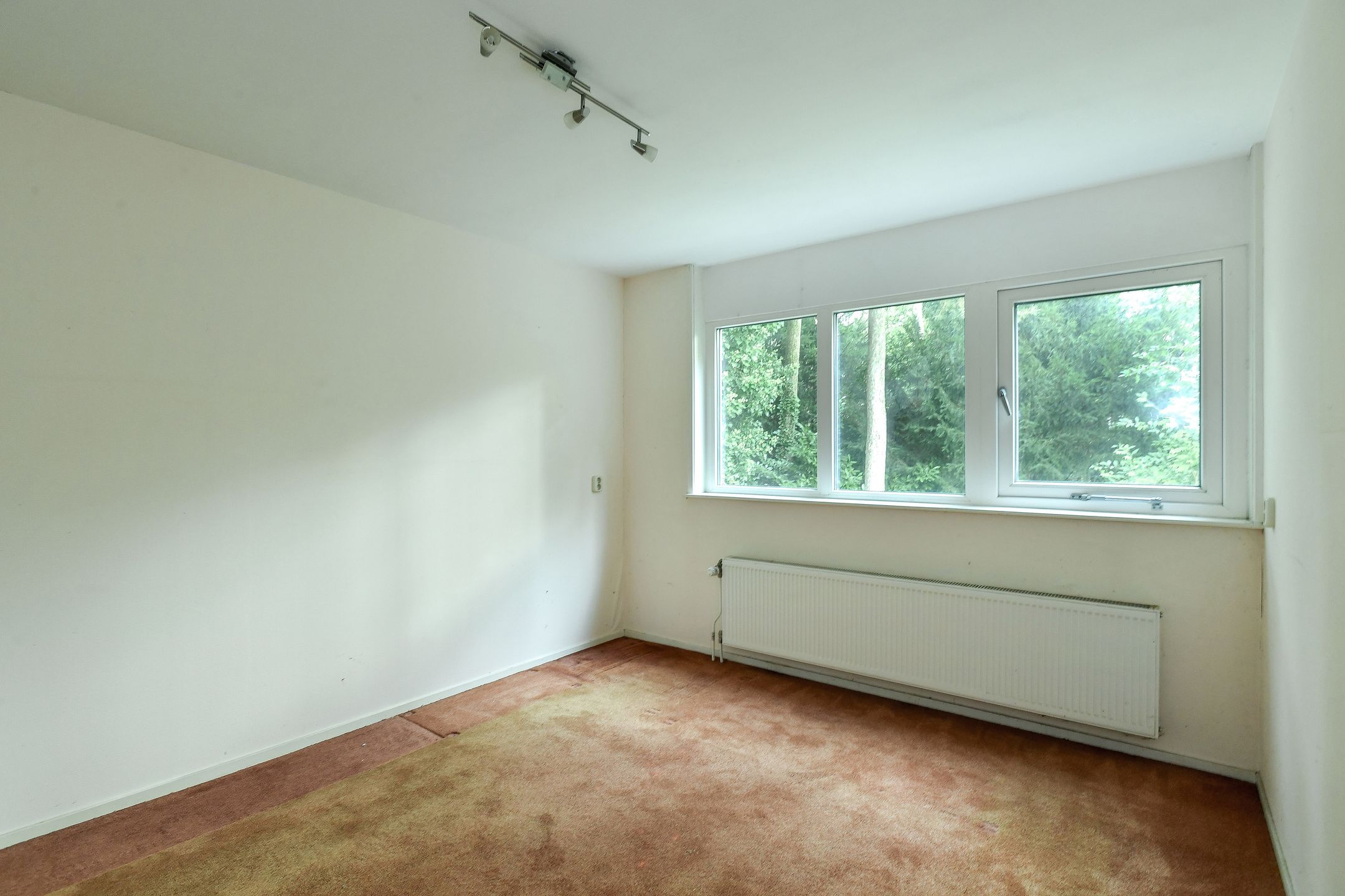 Photo 24 of Debussystraat 20