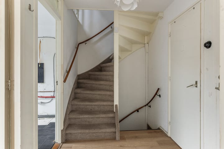 Foto 16 van Adriaen Brouwerstraat 6