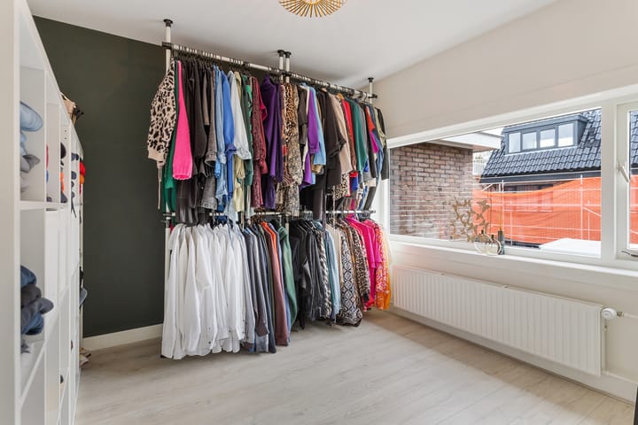 Photo 23 of St.-Winfridusstraat 61