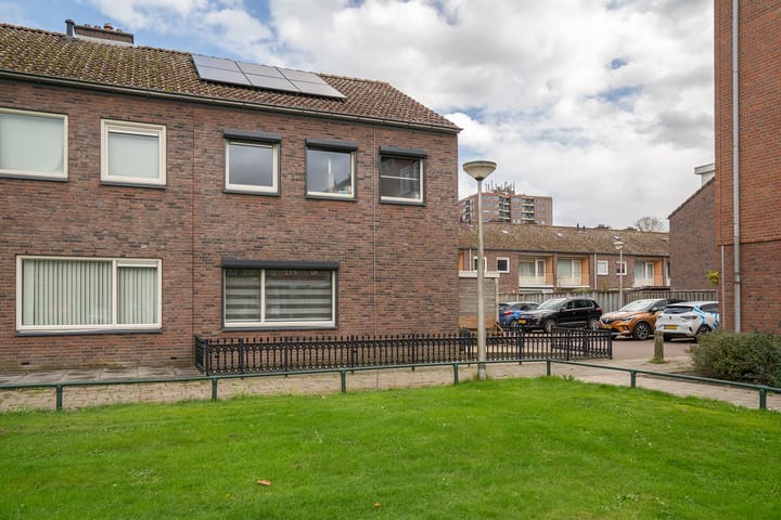 Foto 6 van Schiestraat 52