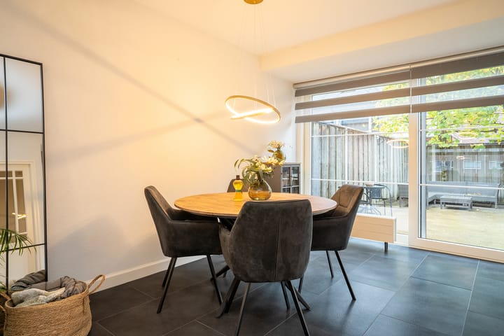 Foto 13 van Schiestraat 52