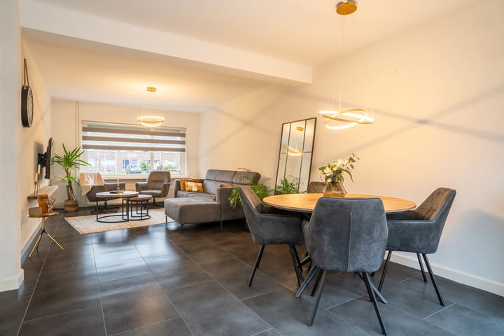 Foto 10 van Schiestraat 52